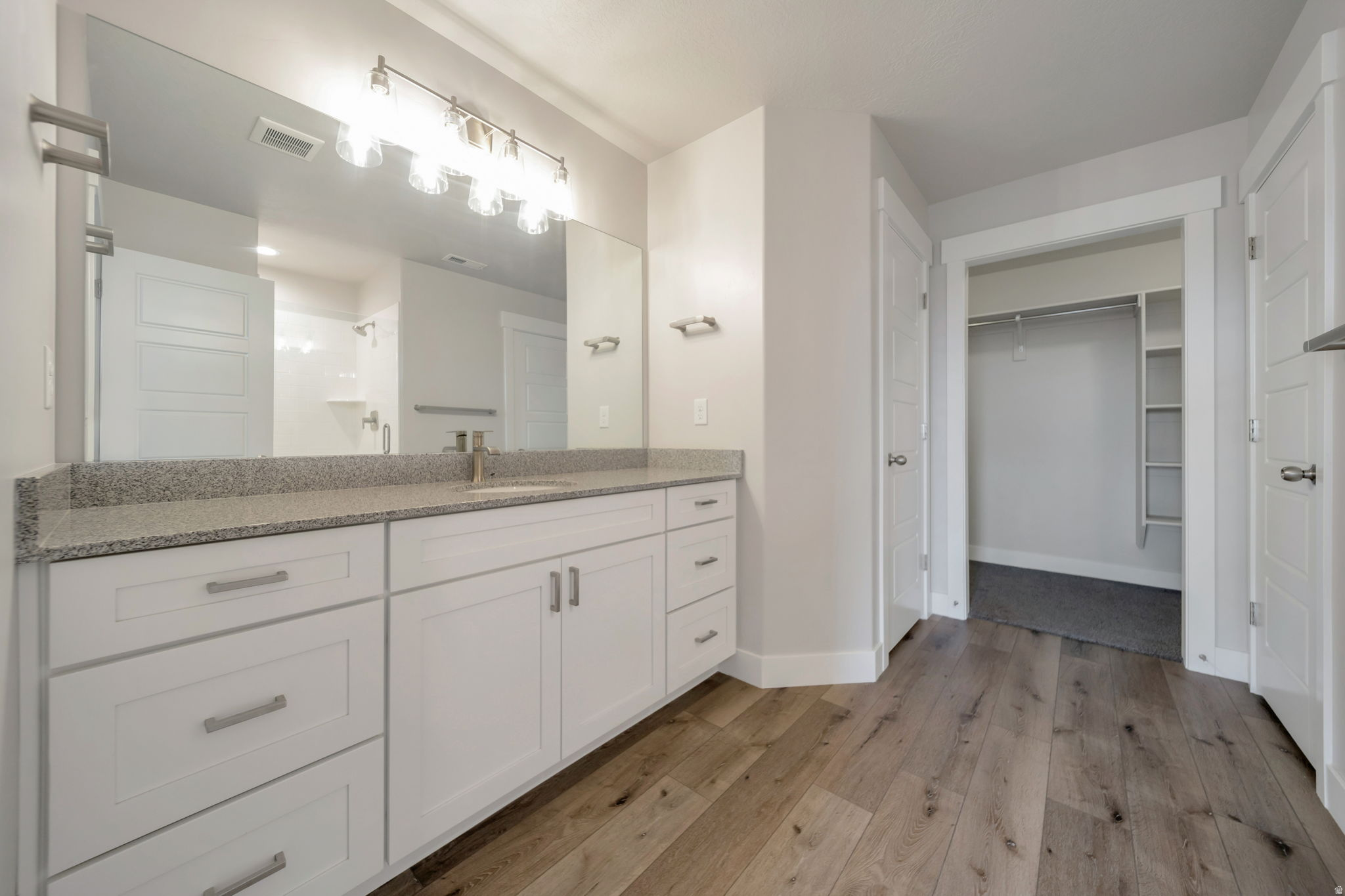 BRINGHURST STATION - Residential