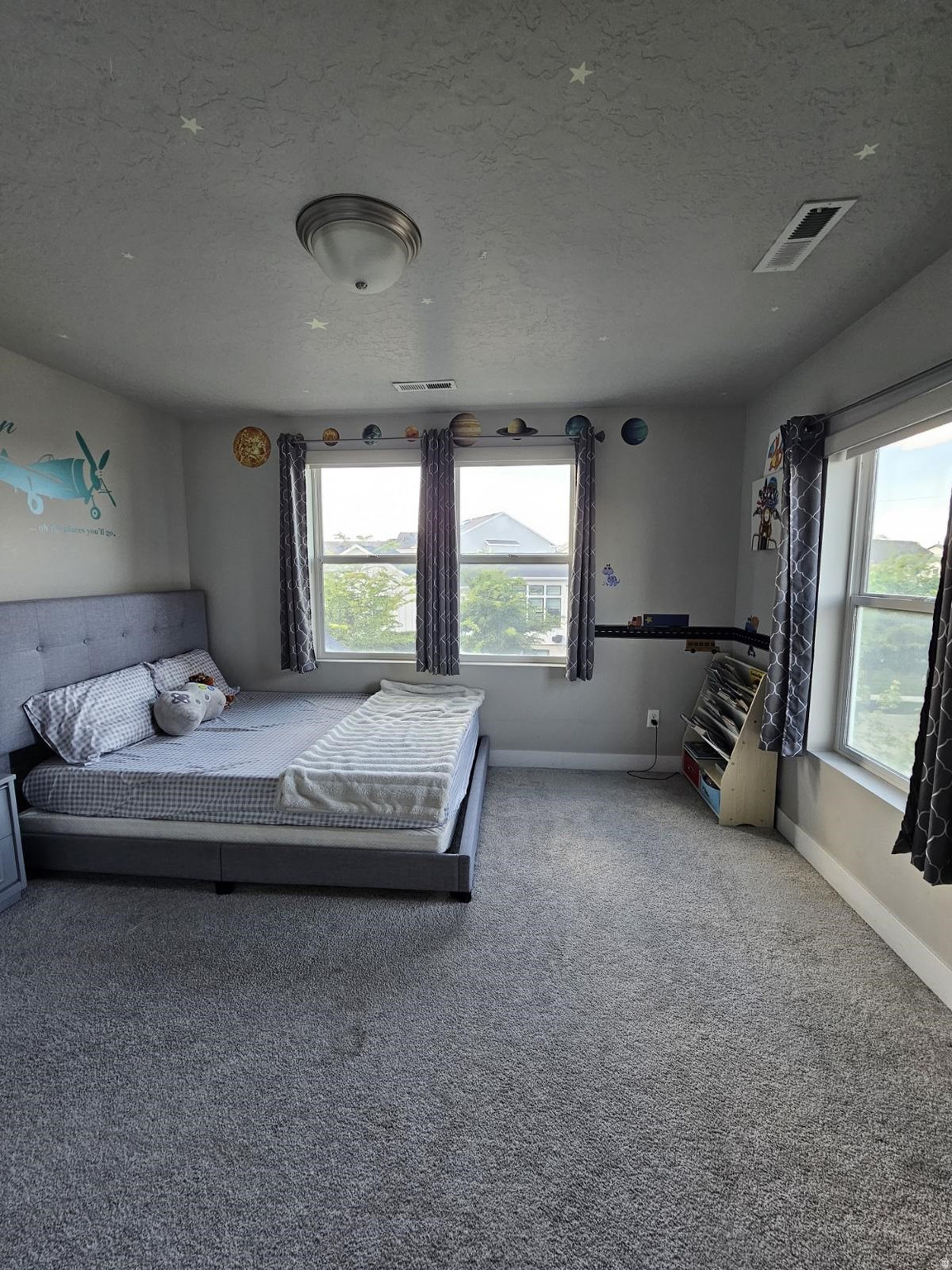 DAYBREAK - Residential