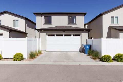 Tiny photo for 599 S 1020 W, American Fork, UT 84003 (MLS # 2158960)