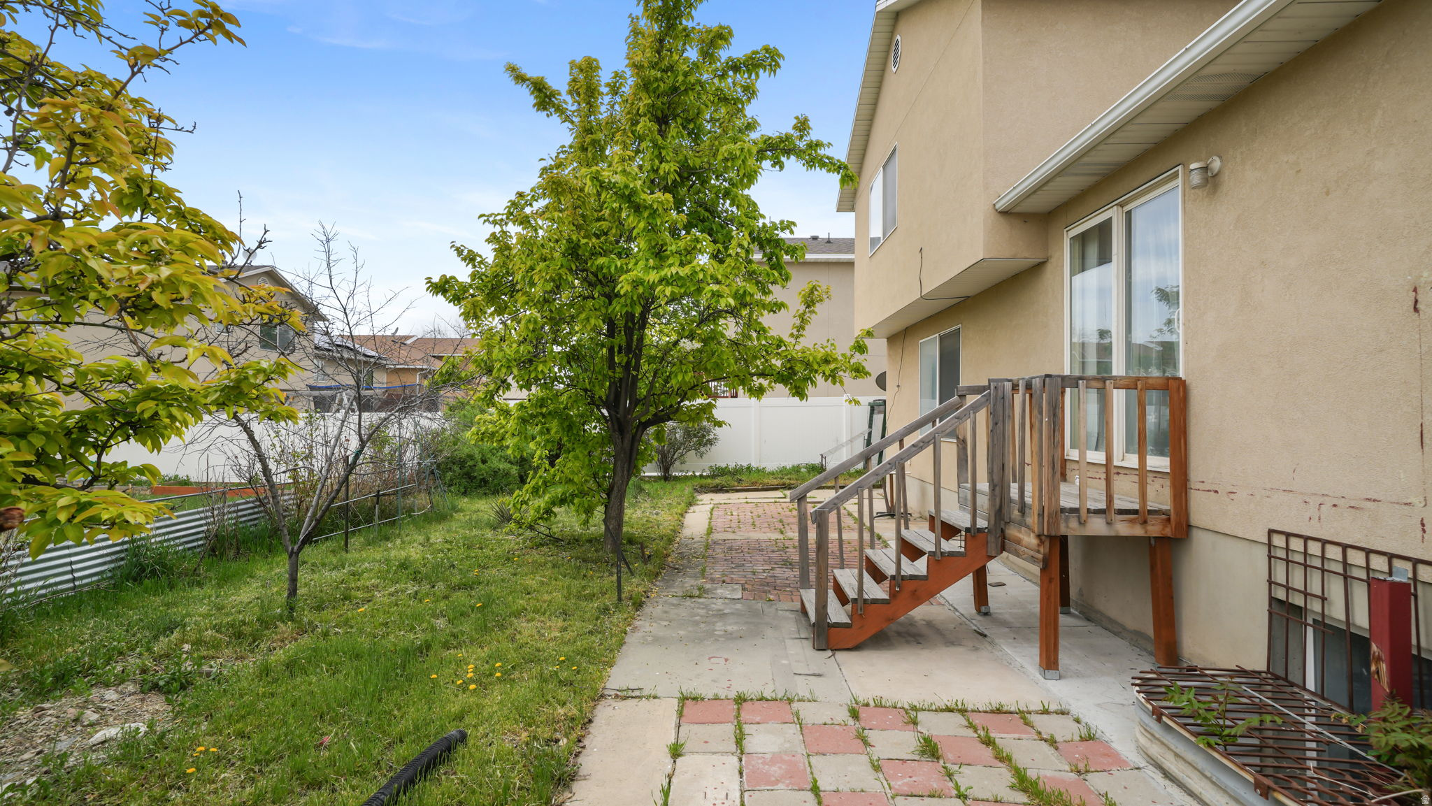 SUNRISE POINTE PHASE 2 - Residential