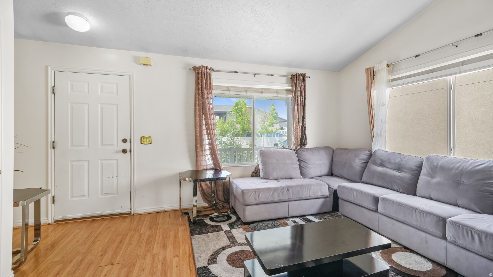 SUNRISE POINTE PHASE 2 - Residential