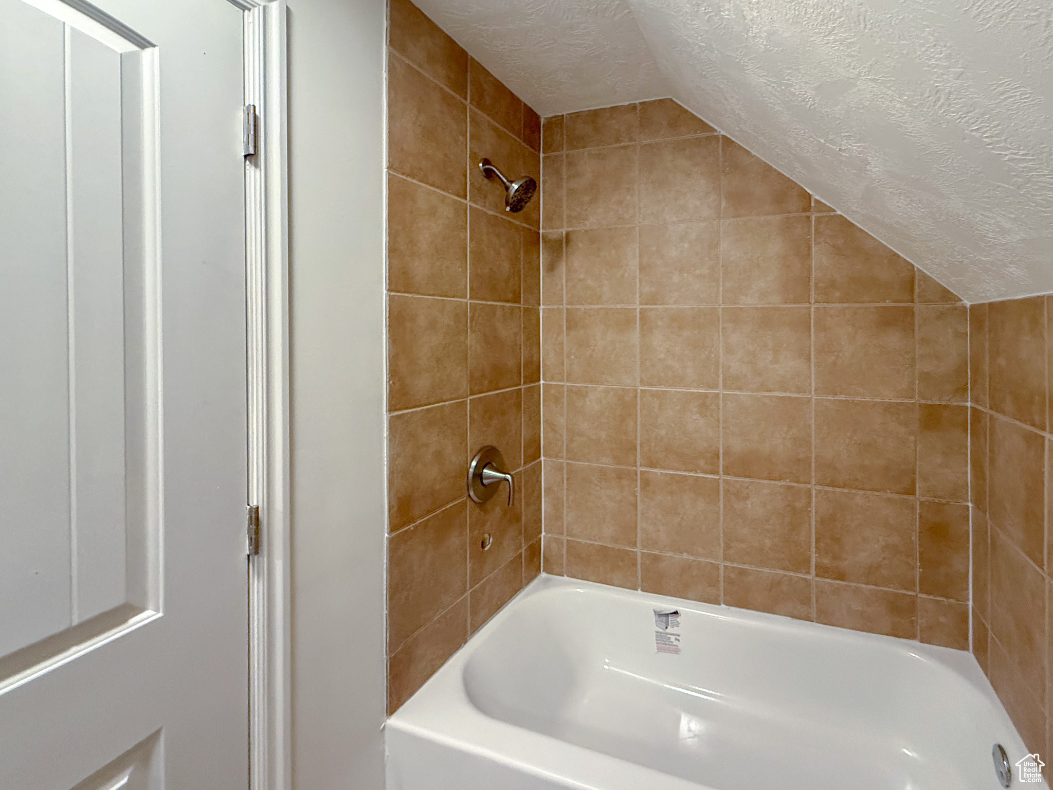346 Columbia Dr, East Carbon, Utah image 11