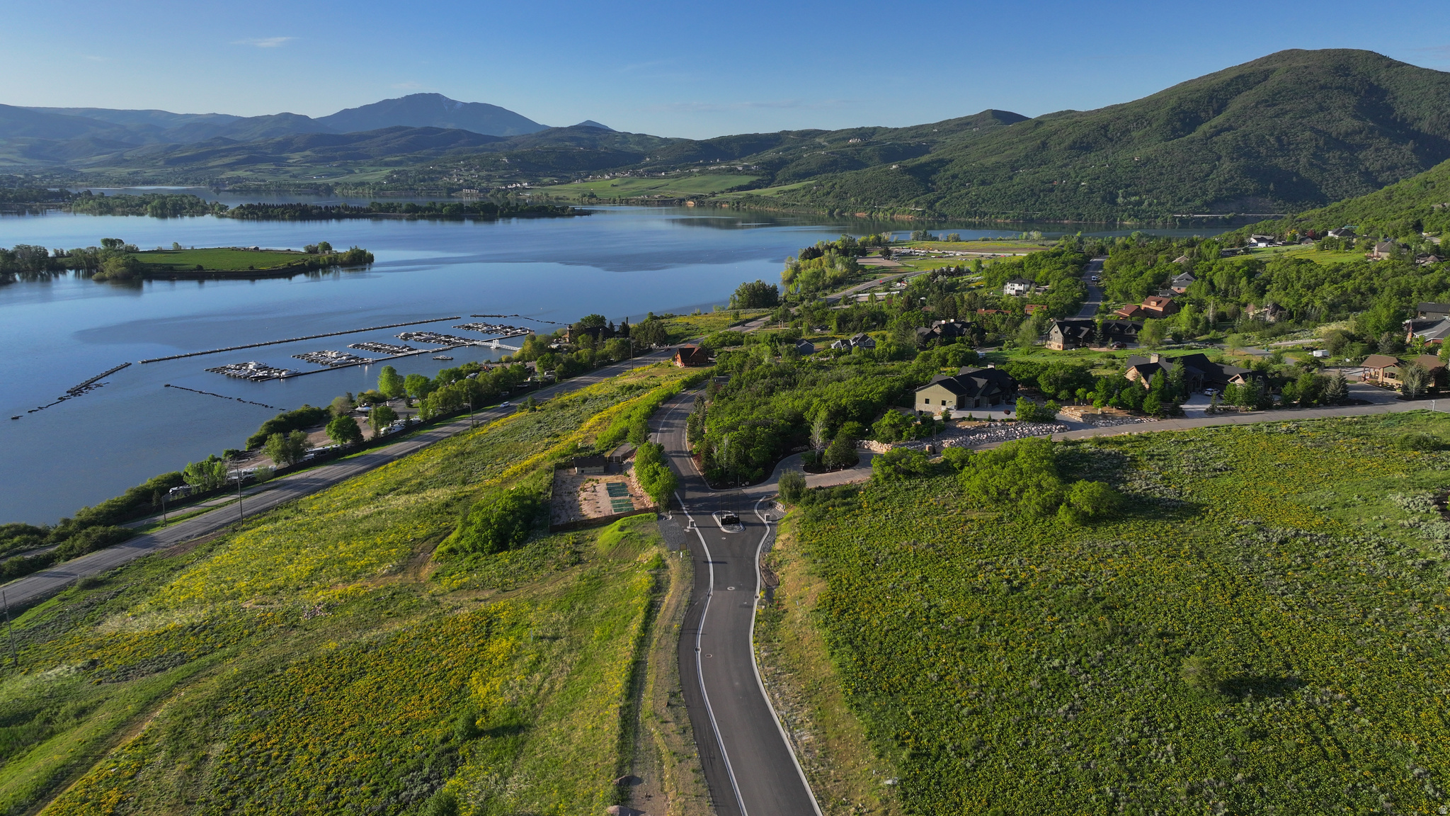 PINEVIEW OVERLOOK - Land