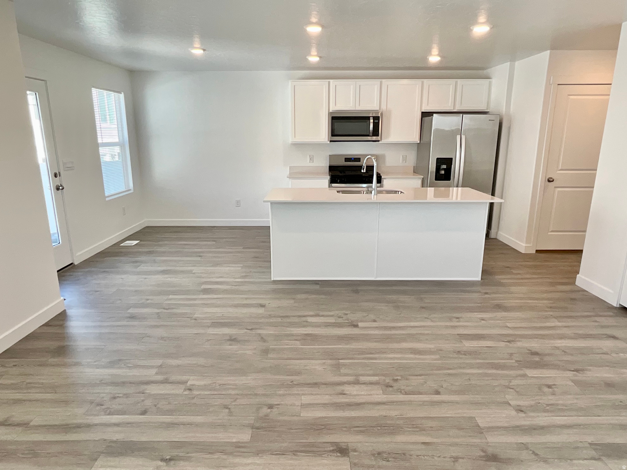 LITTLE VALLEY GATEWAY - Residential