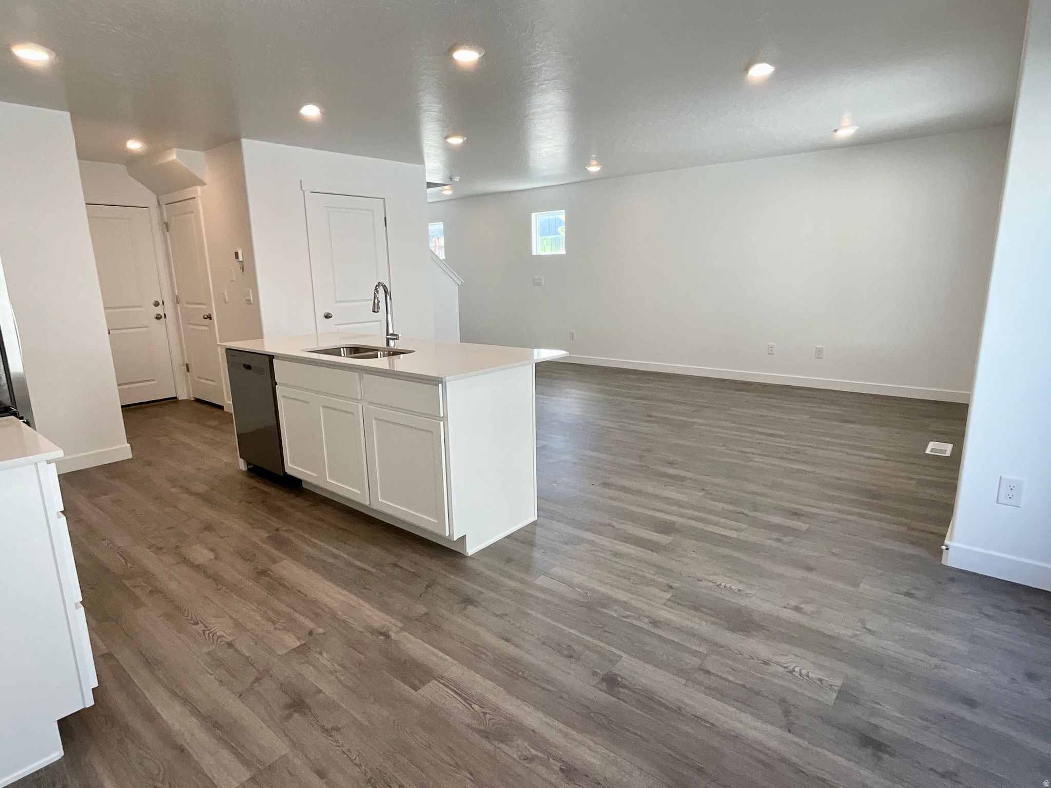 LITTLE VALLEY GATEWAY - Residential