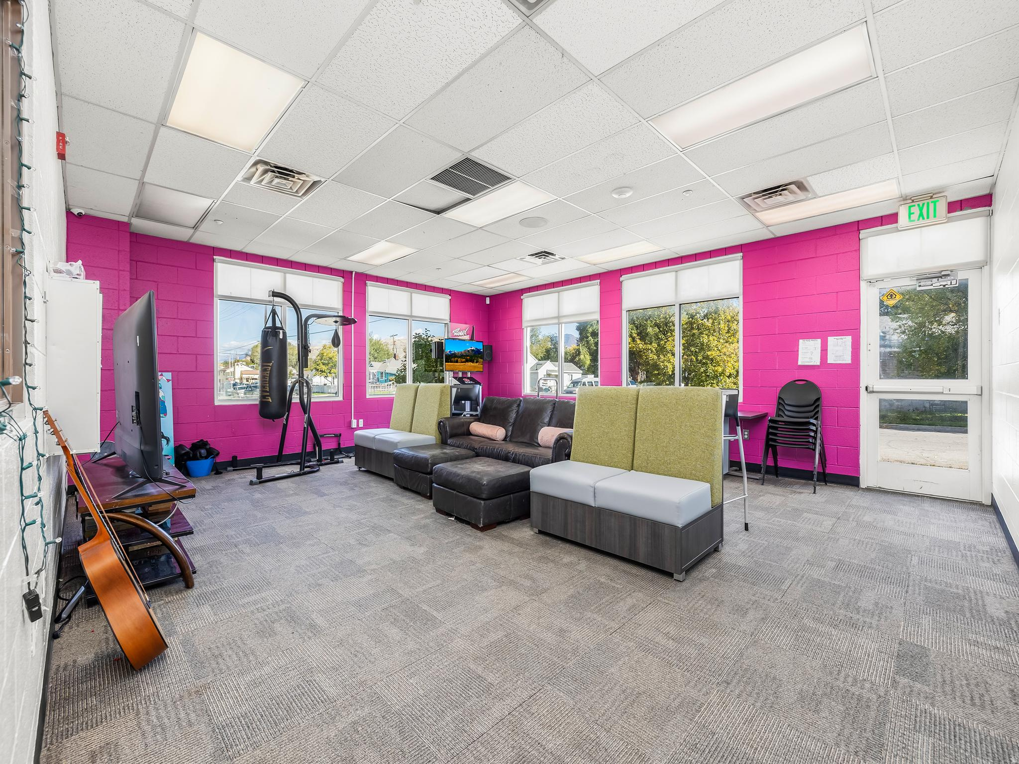 JORDAN - Commercial Sale