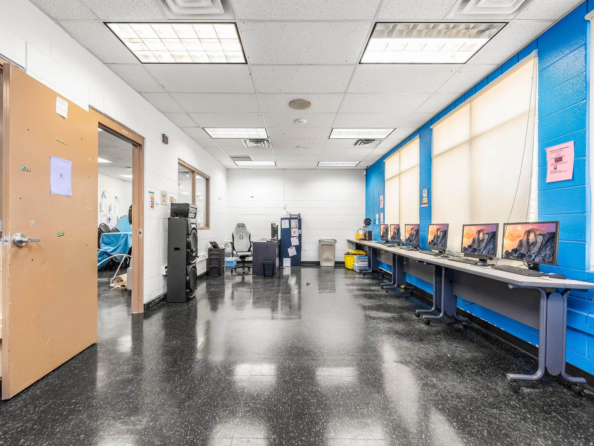 JORDAN - Commercial Sale