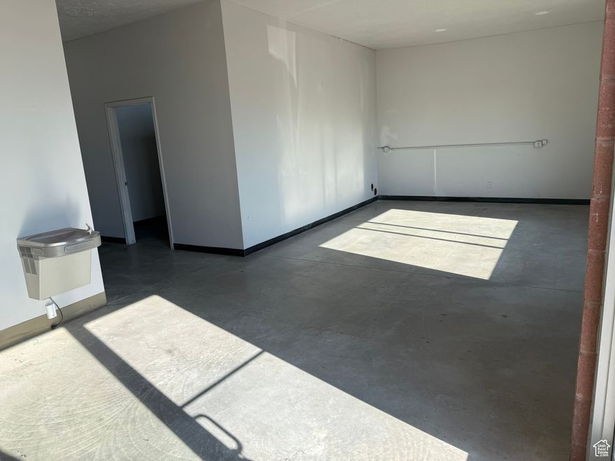2638 SF of clean warehouse space available September 1st, 2025. This space features an office-quality restroom, a painted showroom/office area, and a workroom. The unit has heat, a 12' x 12' overhead garage door, and 19' 10" of clear height. The rent is $4,240 per month with tenant paying electricity, gas, and internet (all other fees paid by Landlord). Call today to schedule a showing!