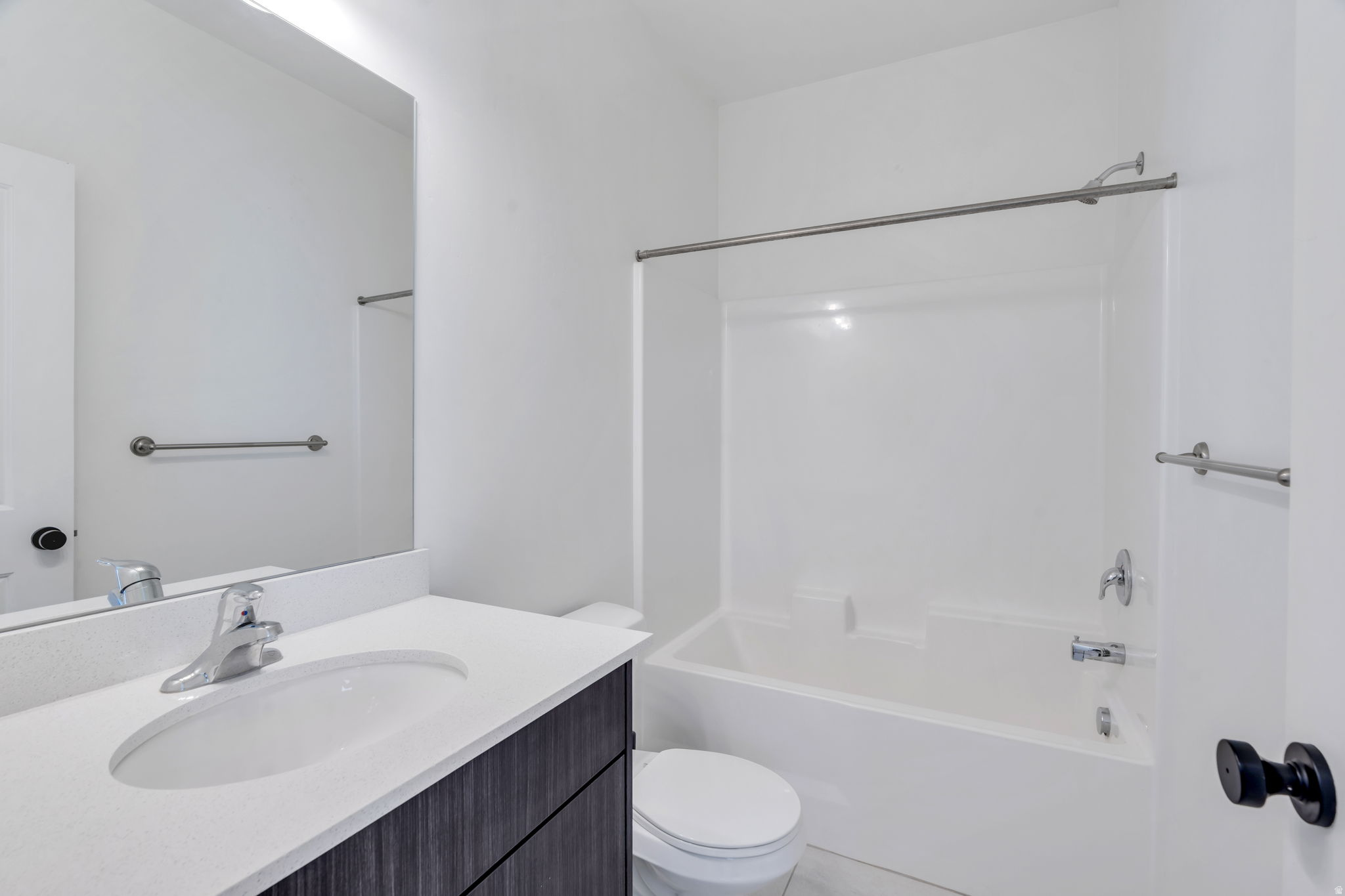 LAKESHORE LANDING - Residential