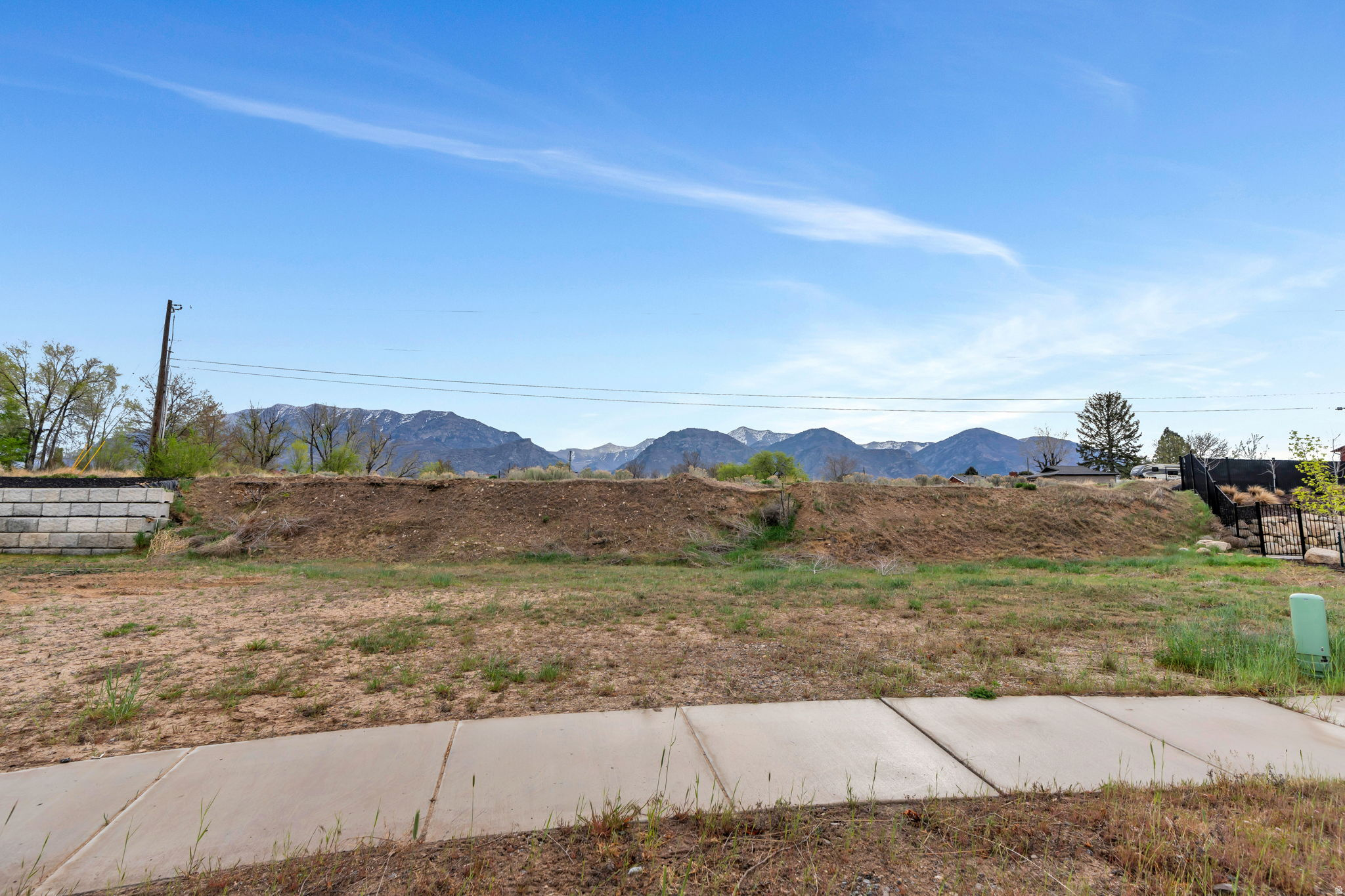 JOHNSON ORCHARDS - Land