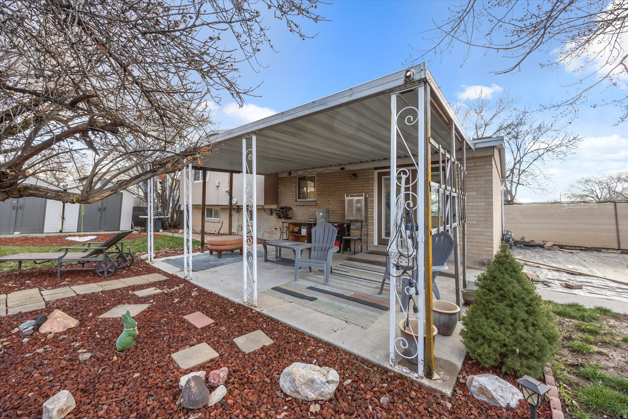 RON CLARE VILLAGE NO - Residential