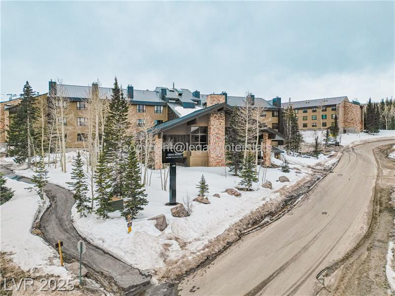 BRIAN HEAD NORTH/CEDAR BREAKS LODGE - Residential