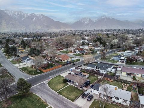 Tiny photo for 1856 E BROOKHILL DR, Cottonwood Heights, UT 84121 (MLS # 2129061)