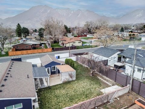 Tiny photo for 1856 E BROOKHILL DR, Cottonwood Heights, UT 84121 (MLS # 2129061)