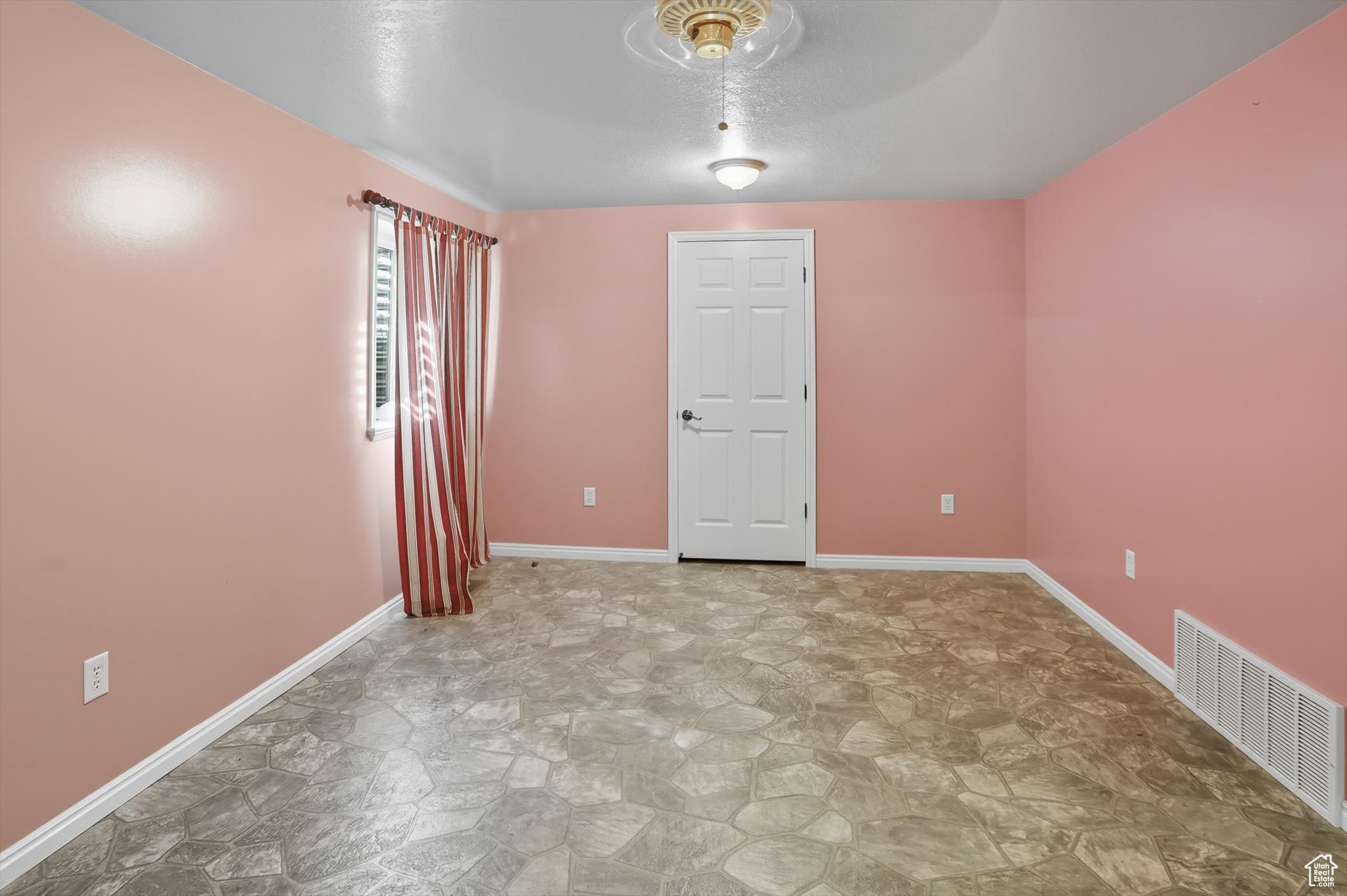 COTTONWOOD - Residential