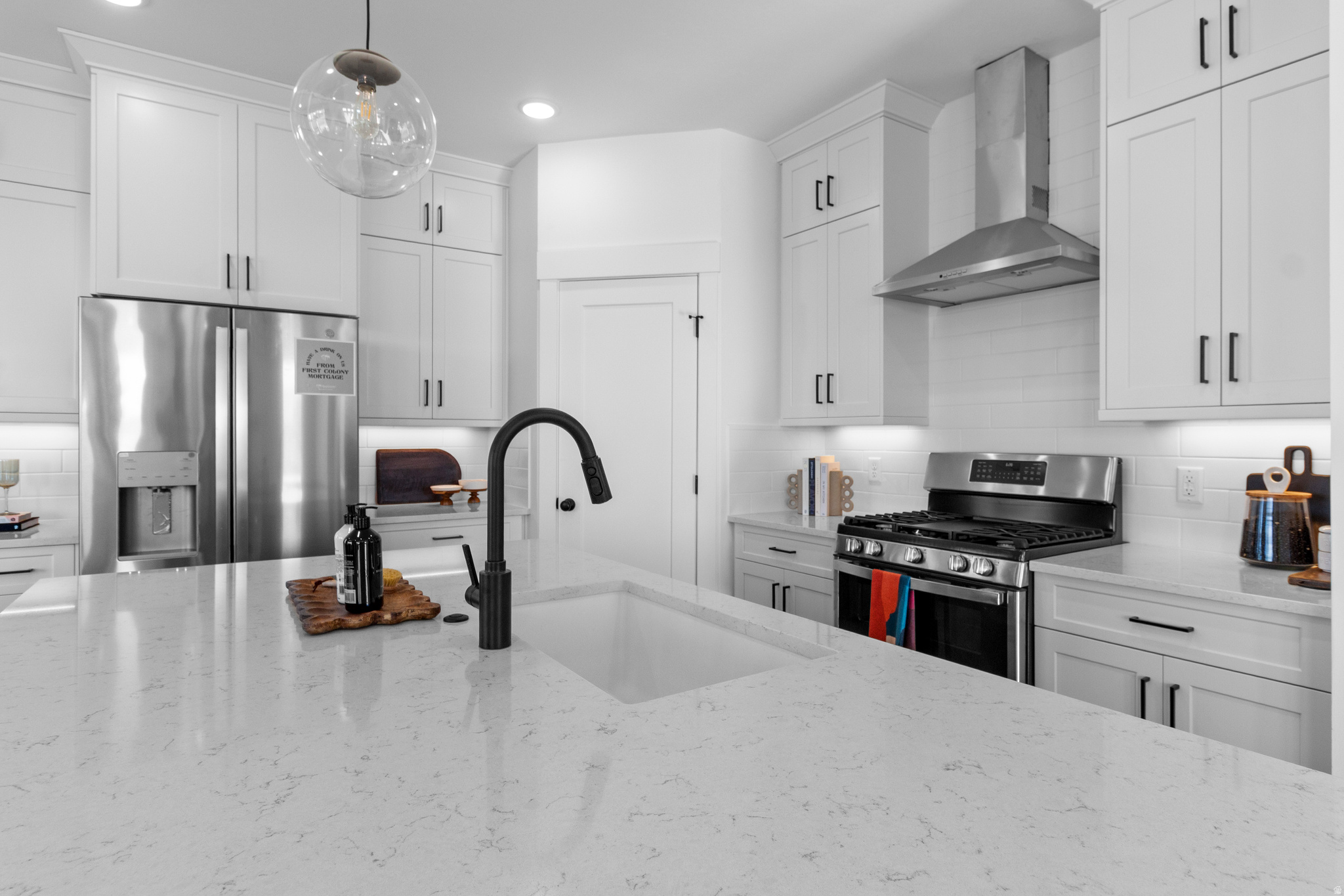 RIVERGATE - Residential