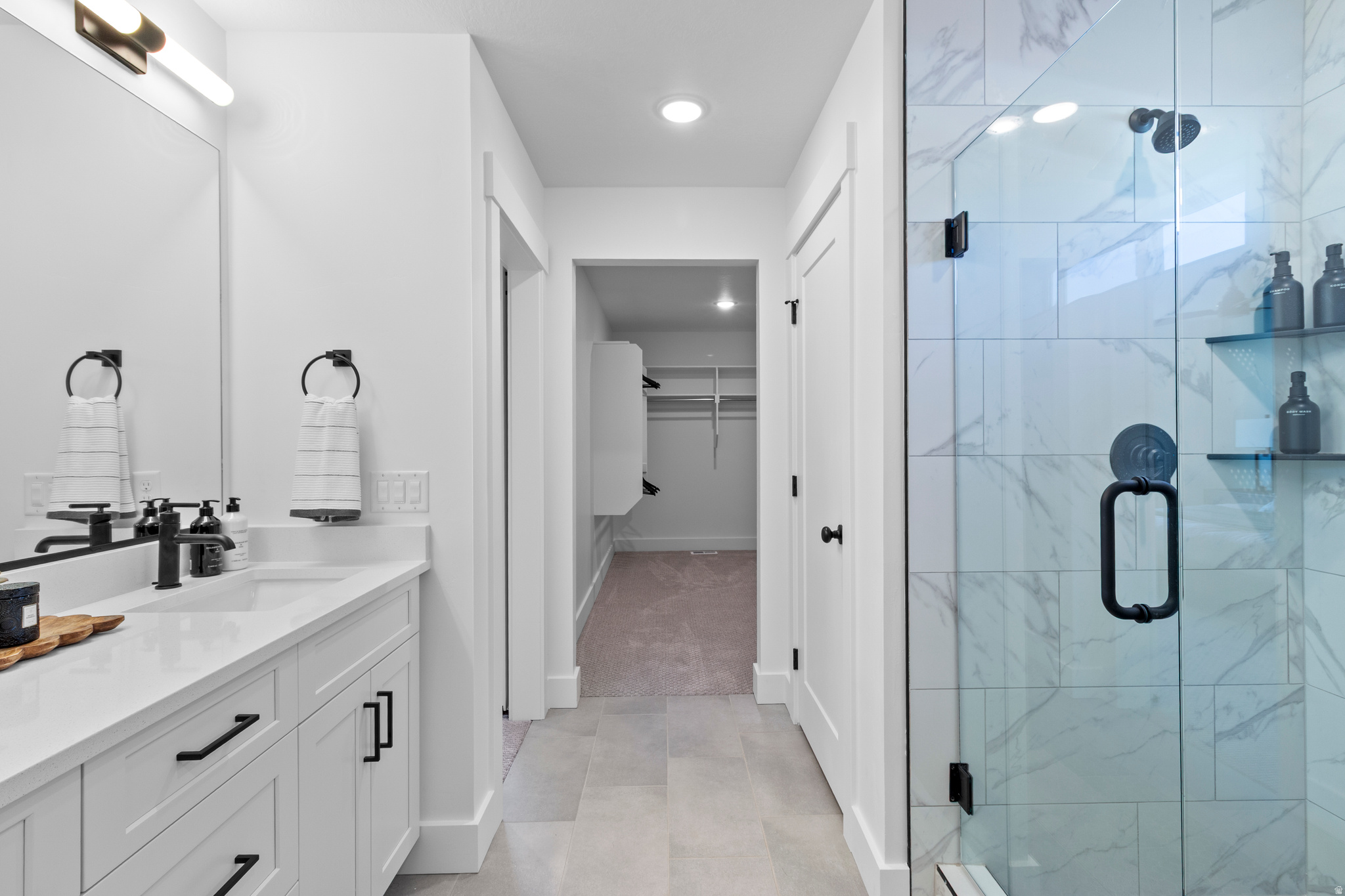 RIVERGATE - Residential