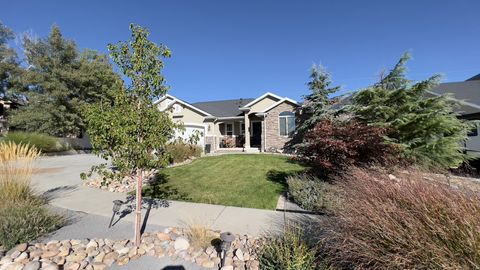 Photo of 2072 N 275 E, North Ogden, UT 84414 (MLS # 2120255)