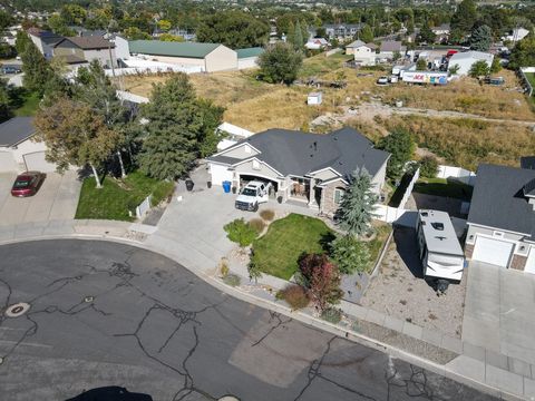 Tiny photo for 2072 N 275 E, North Ogden, UT 84414 (MLS # 2120255)