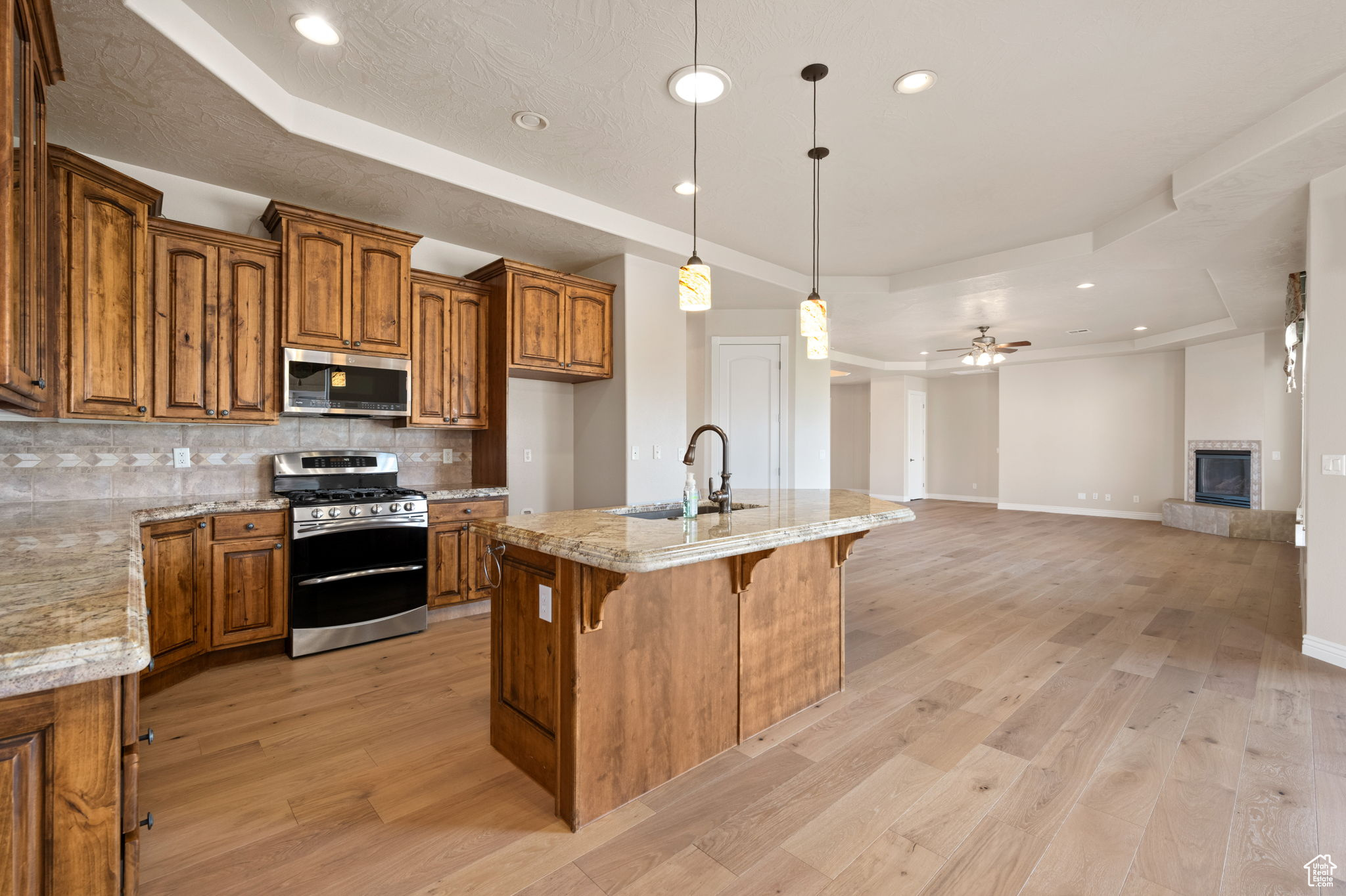 SKY MOUNTAIN GOLF EST 9 - Residential