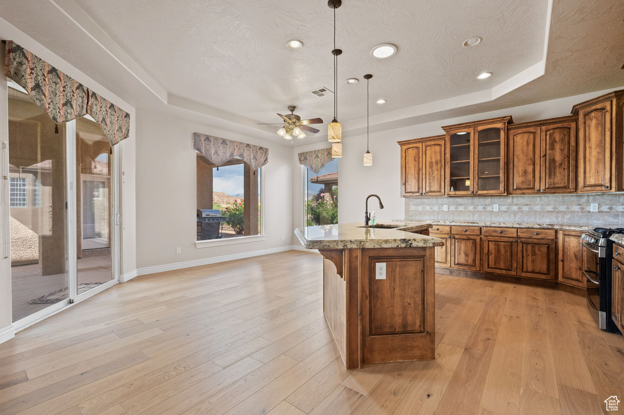 SKY MOUNTAIN GOLF EST 9 - Residential