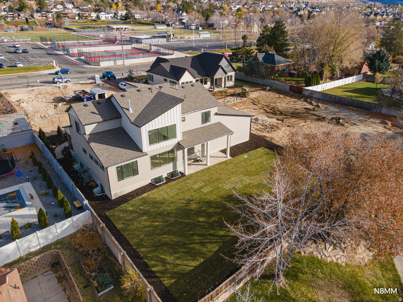 ALTA PARK - Residential