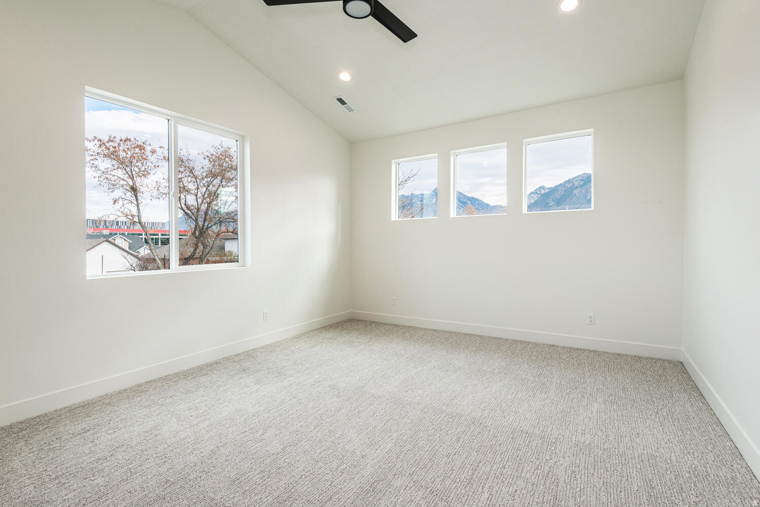 ALTA PARK - Residential