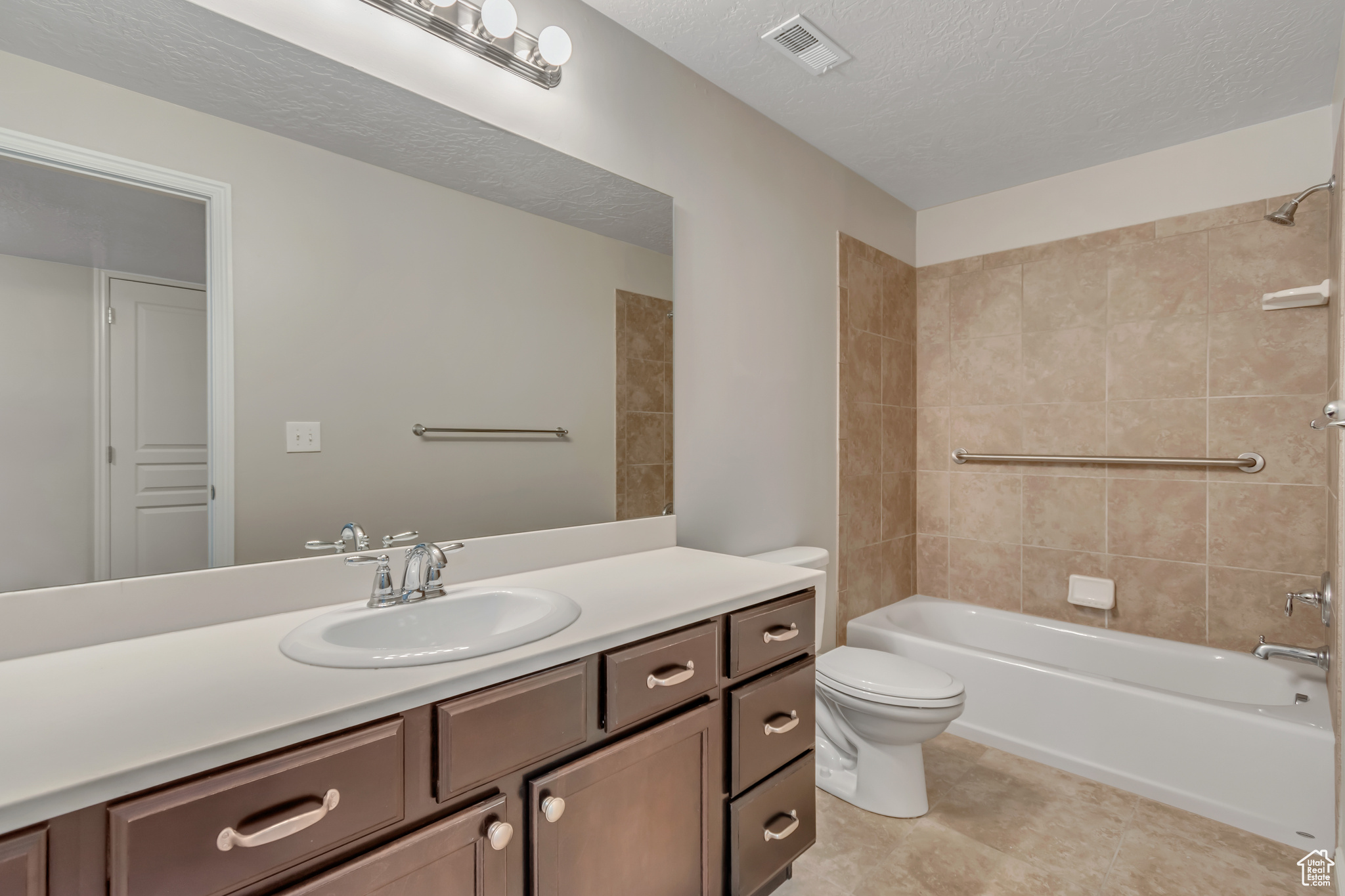 DAYBREAK GARDEN PARK - Residential