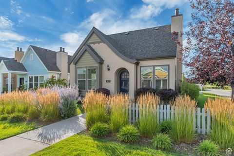 Tiny photo for 11177 S KIWANO WAY W, South Jordan, UT 84009 (MLS # 2100604)