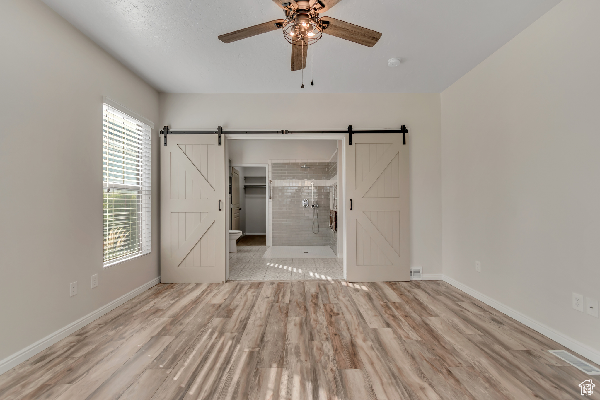 DAYBREAK GARDEN PARK - Residential