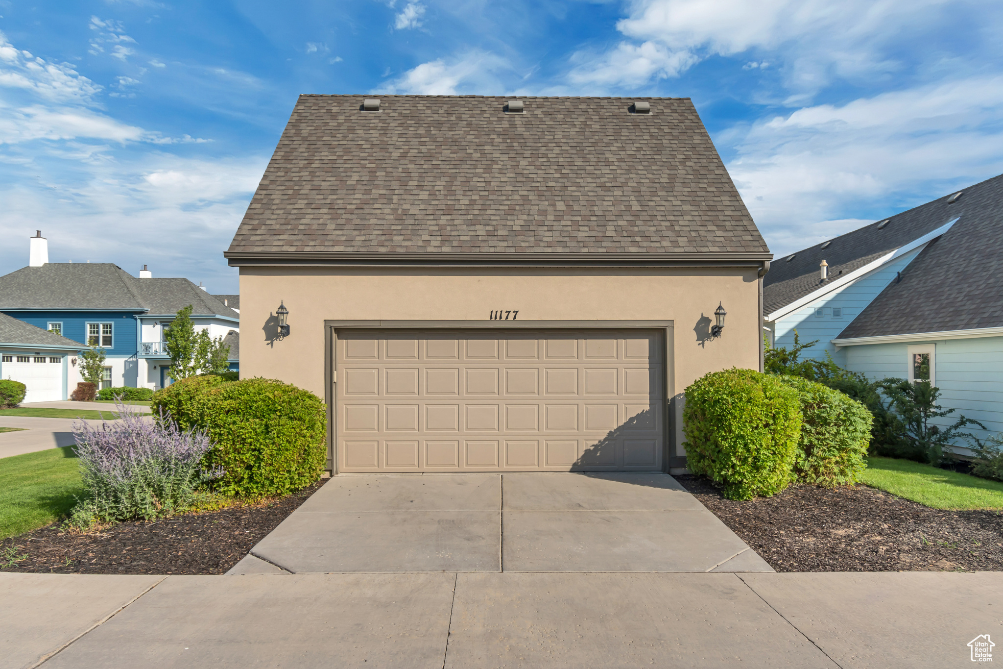 DAYBREAK GARDEN PARK - Residential