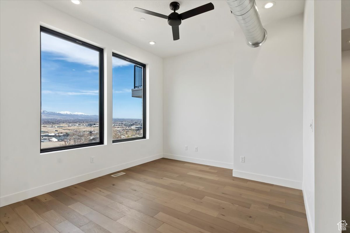 STERLING HEIGHTS - Residential