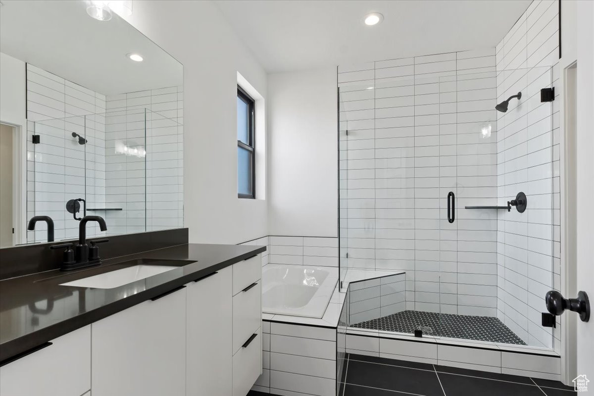 STERLING HEIGHTS - Residential