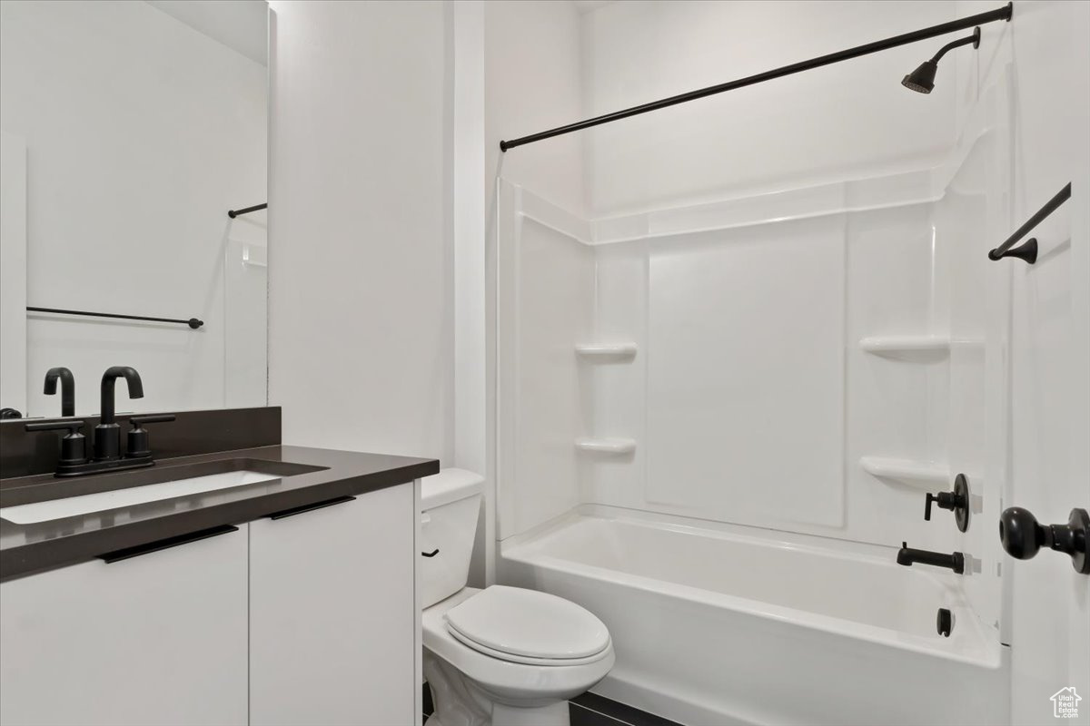 STERLING HEIGHTS - Residential