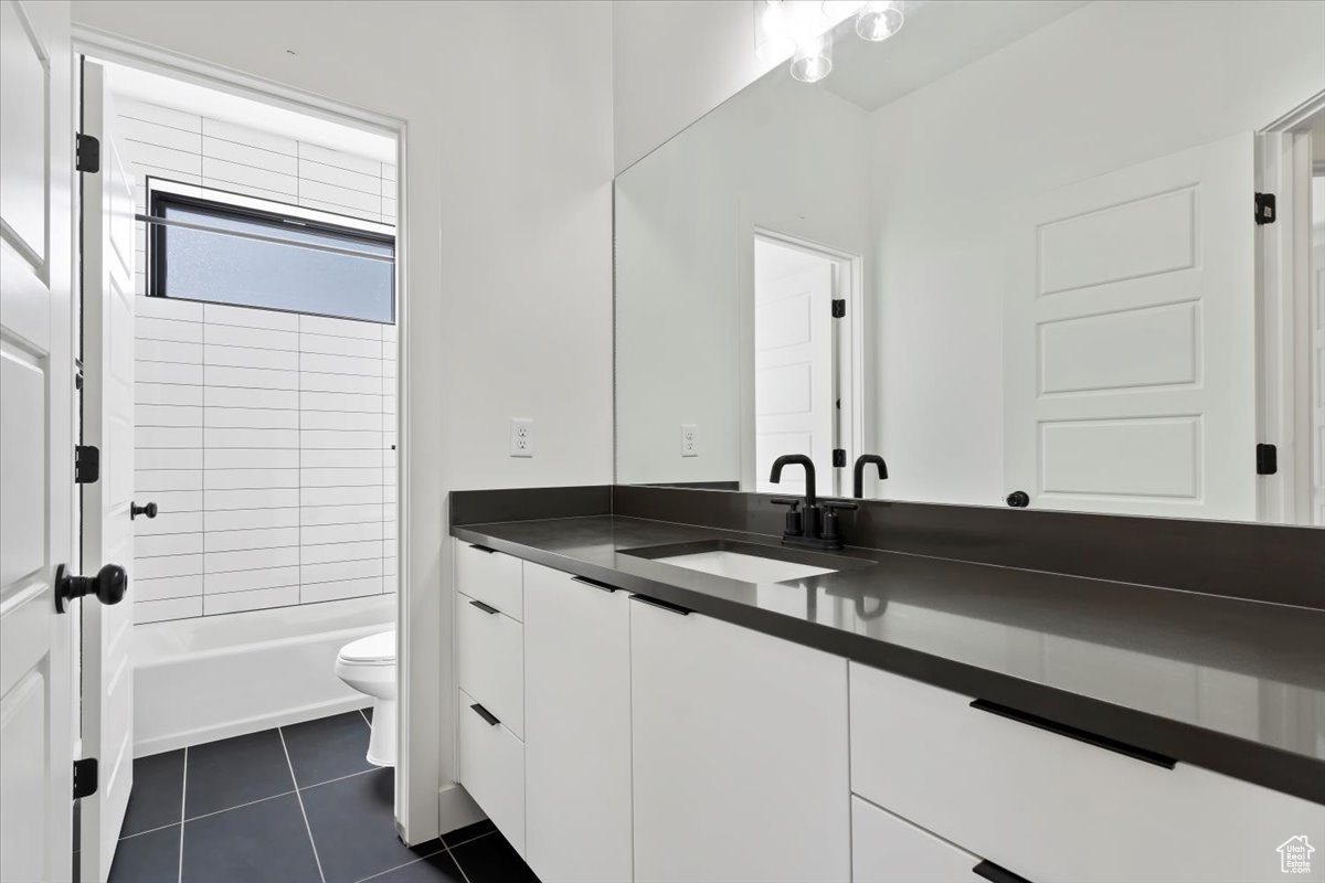 STERLING HEIGHTS - Residential