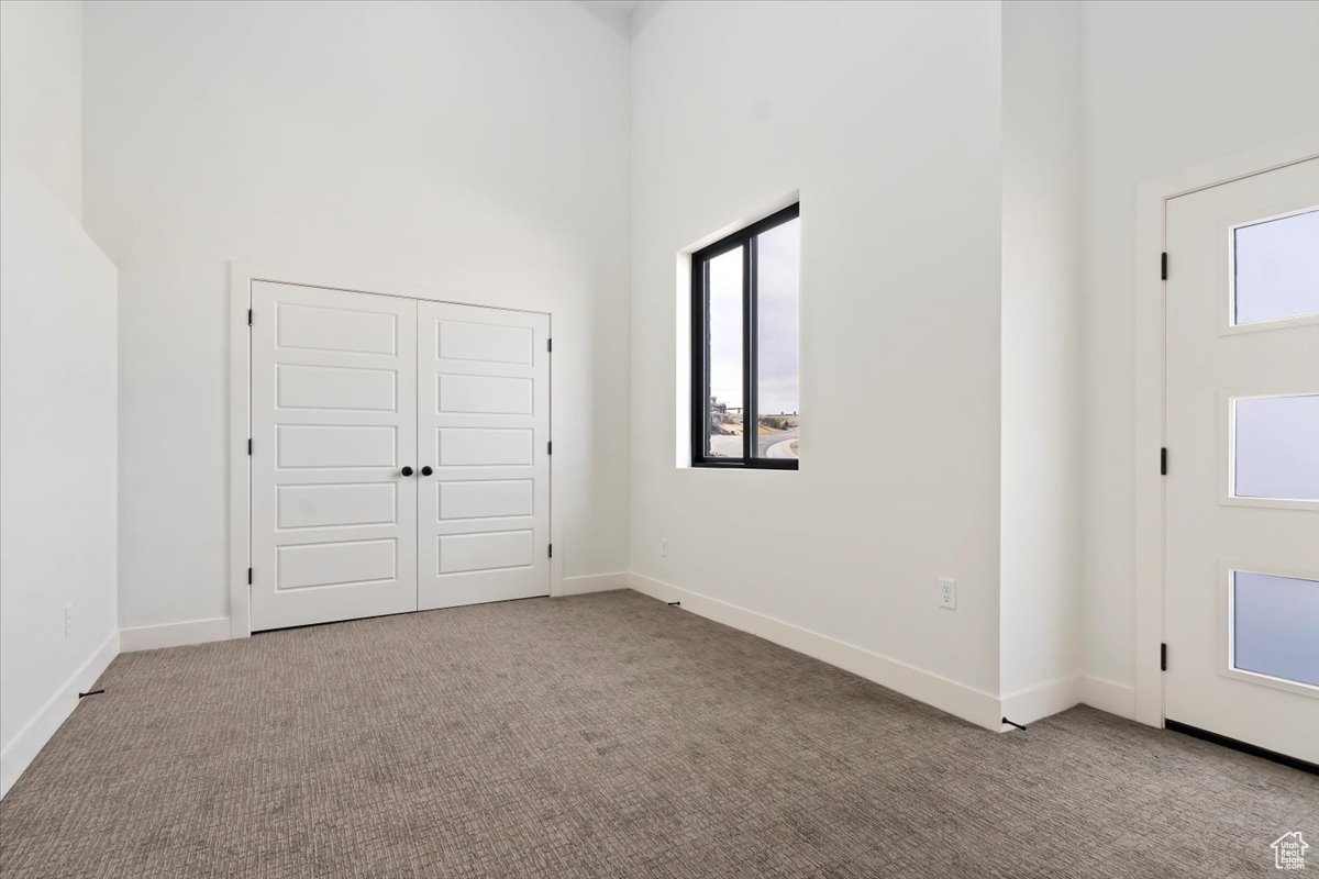 STERLING HEIGHTS - Residential