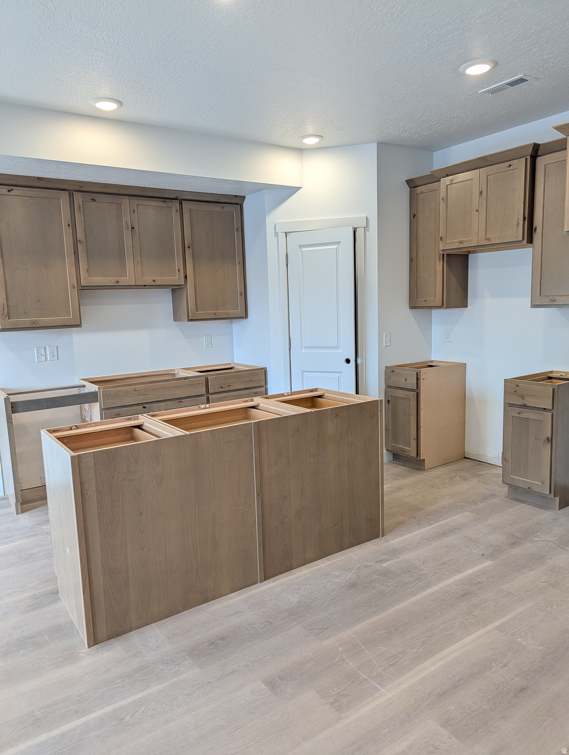 PHEASANTBROOK - Residential