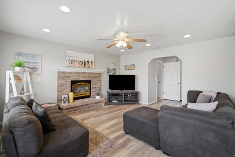 Tiny photo for 943 E 2330 N, Lehi, UT 84043 (MLS # 2169448)