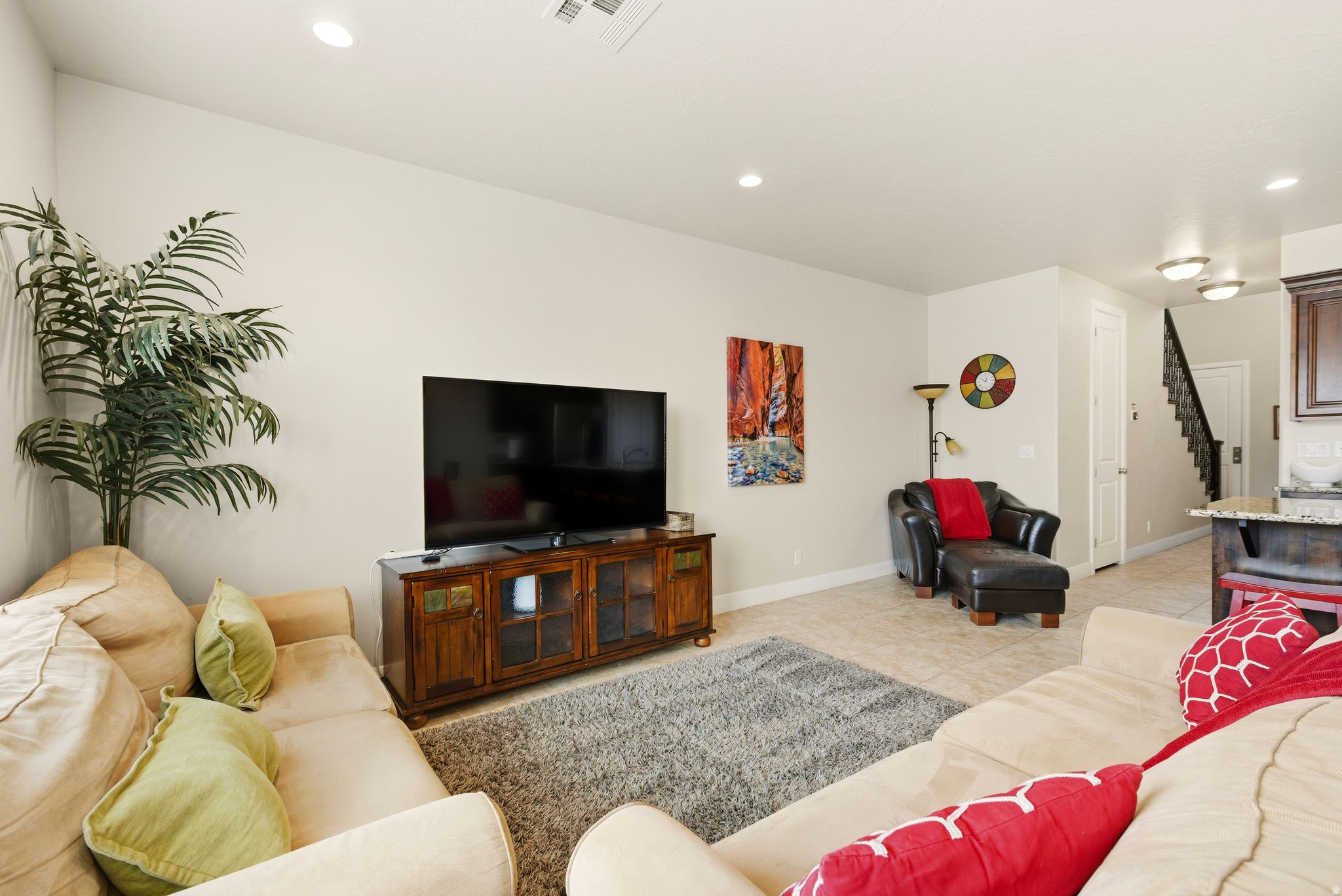 CORAL RIDGE TOWNHOME - Residential