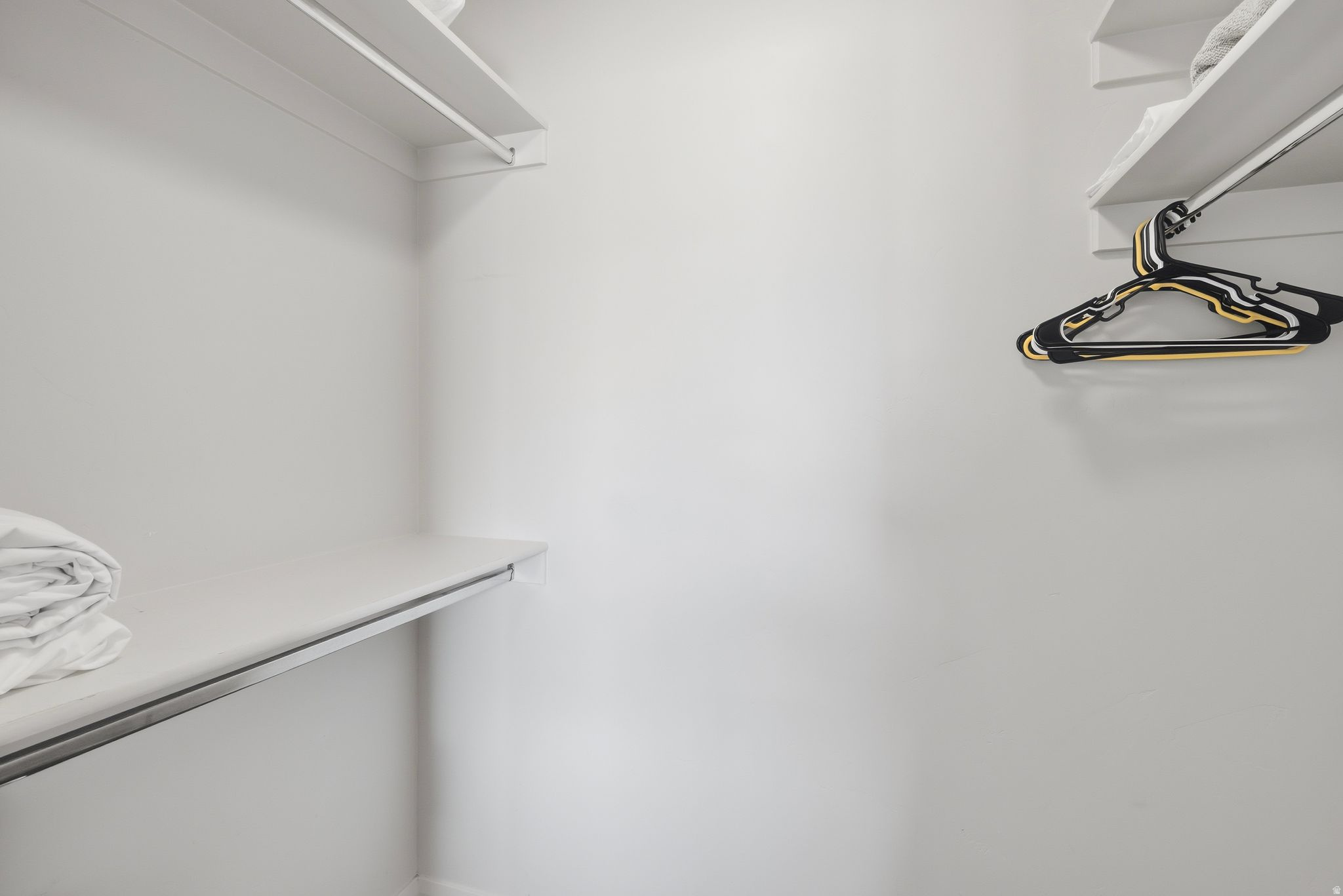 CORAL RIDGE TOWNHOME - Residential