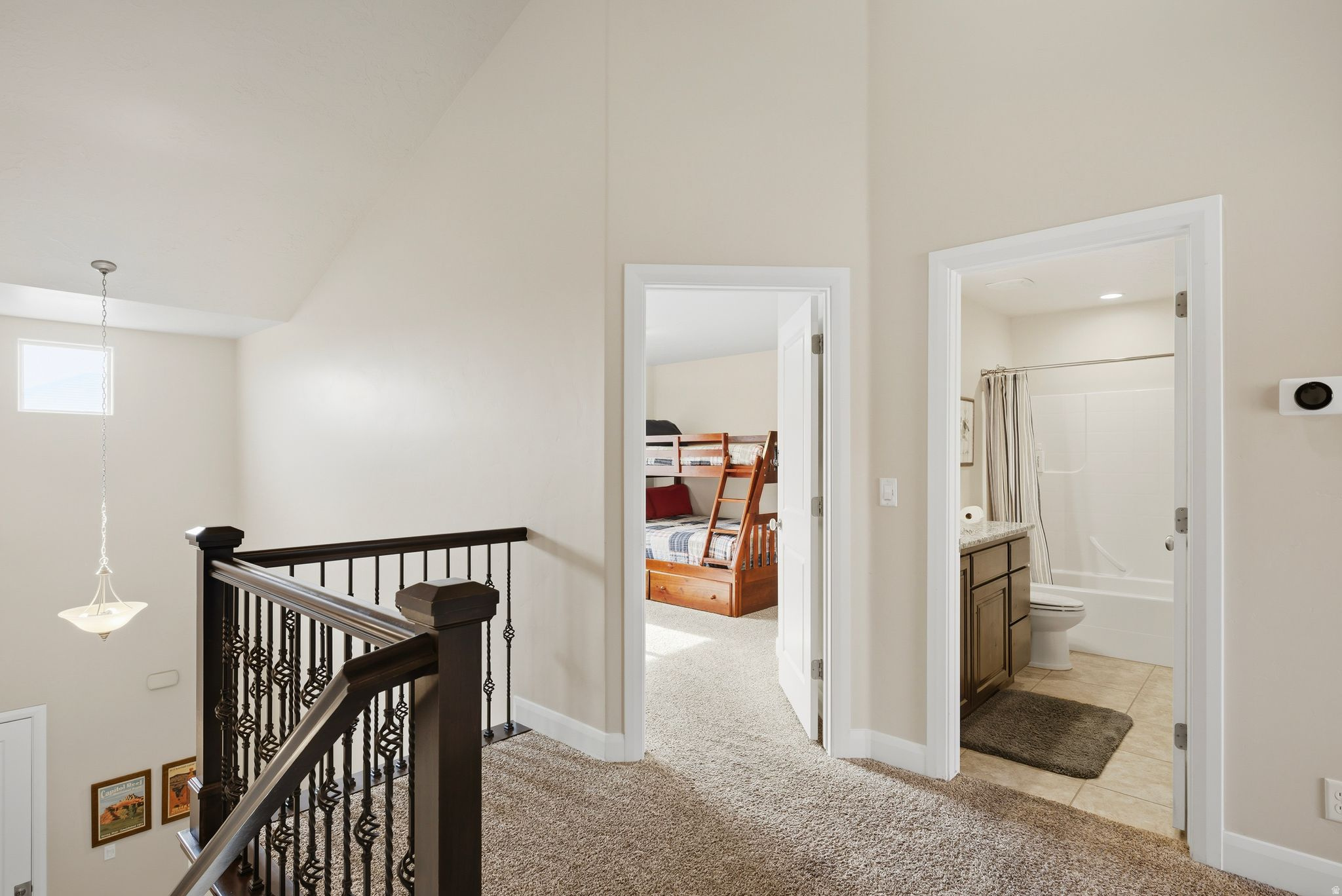 CORAL RIDGE TOWNHOME - Residential