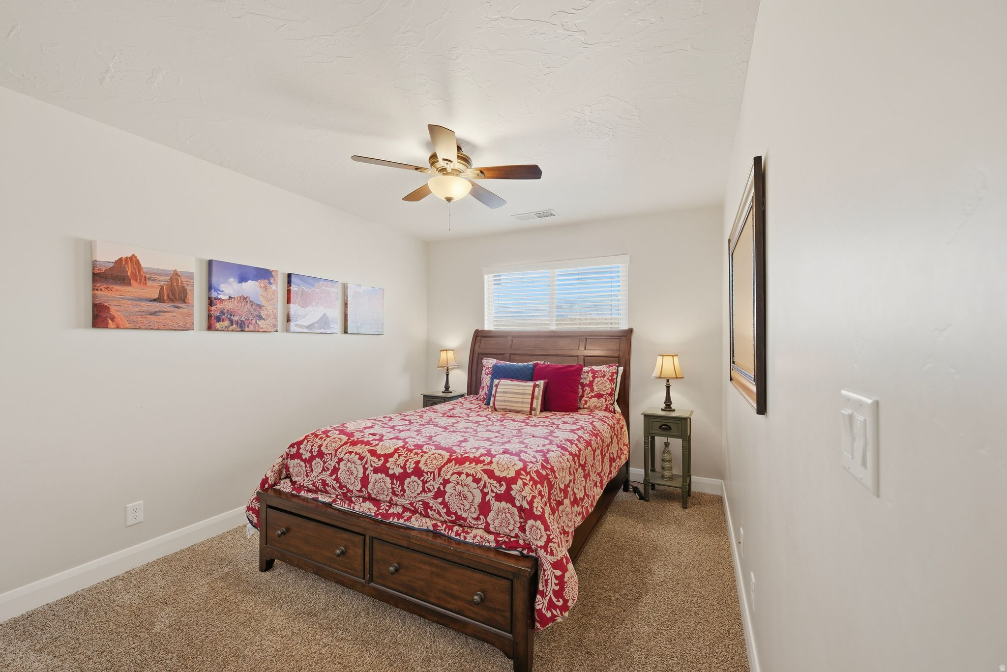 CORAL RIDGE TOWNHOME - Residential