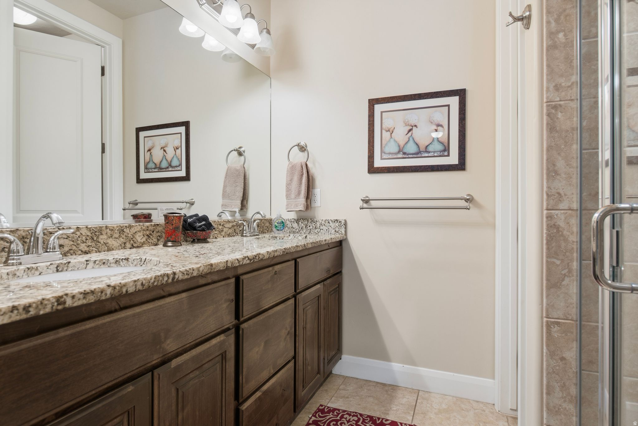 CORAL RIDGE TOWNHOME - Residential