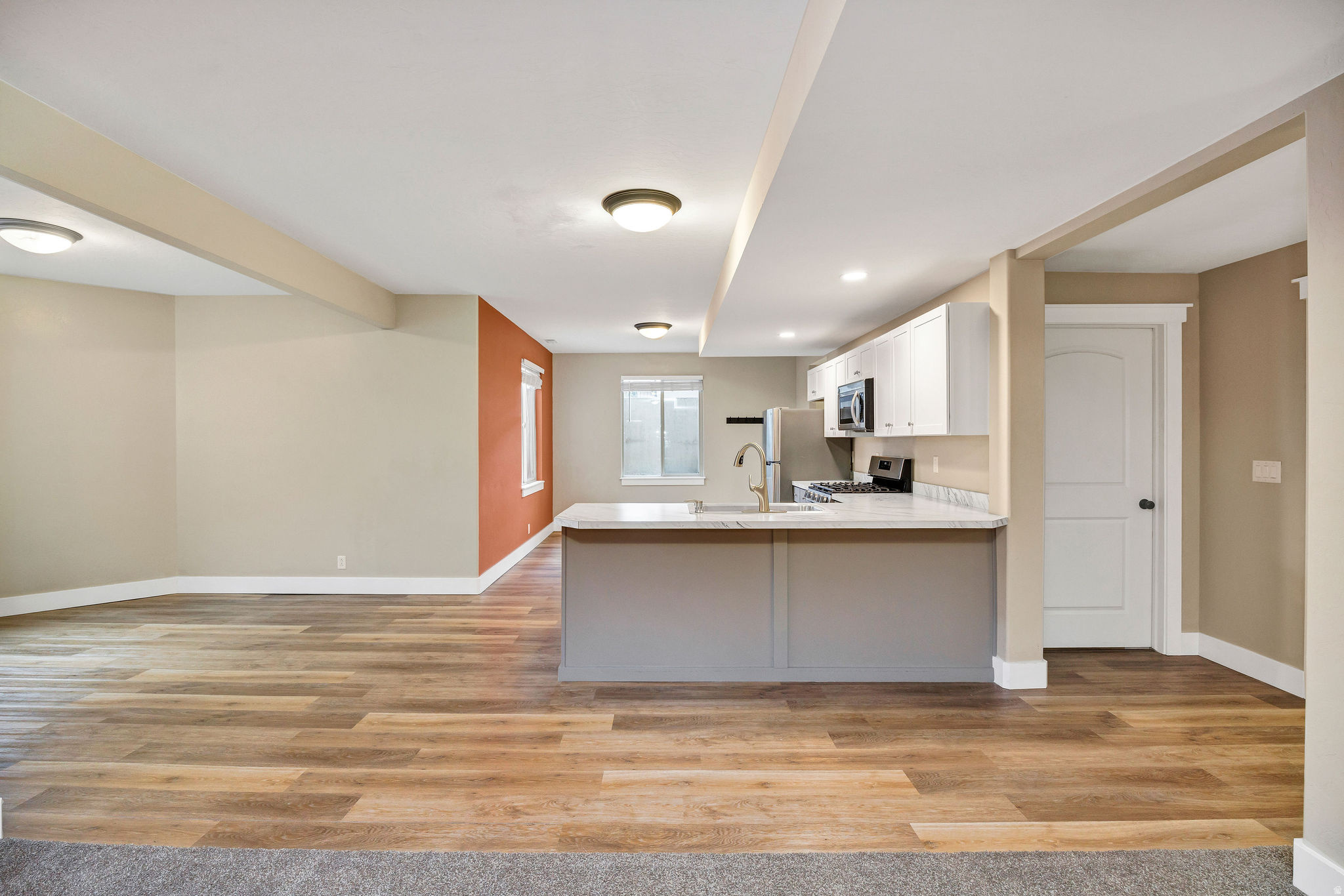 SUNSET ESTATES SUBD - Residential