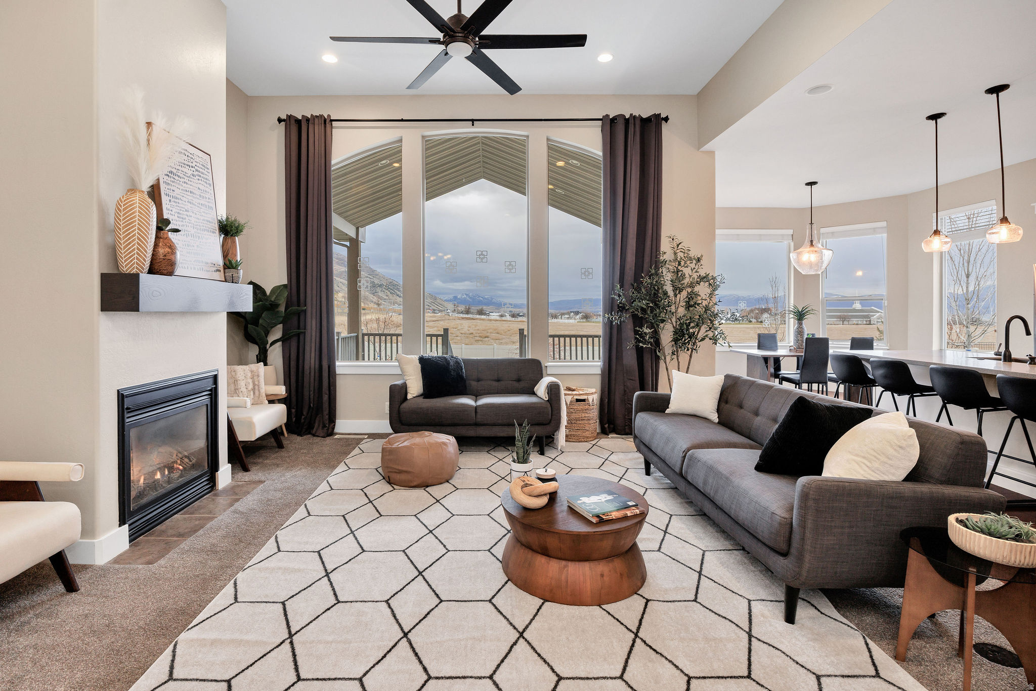 SUNSET ESTATES SUBD - Residential