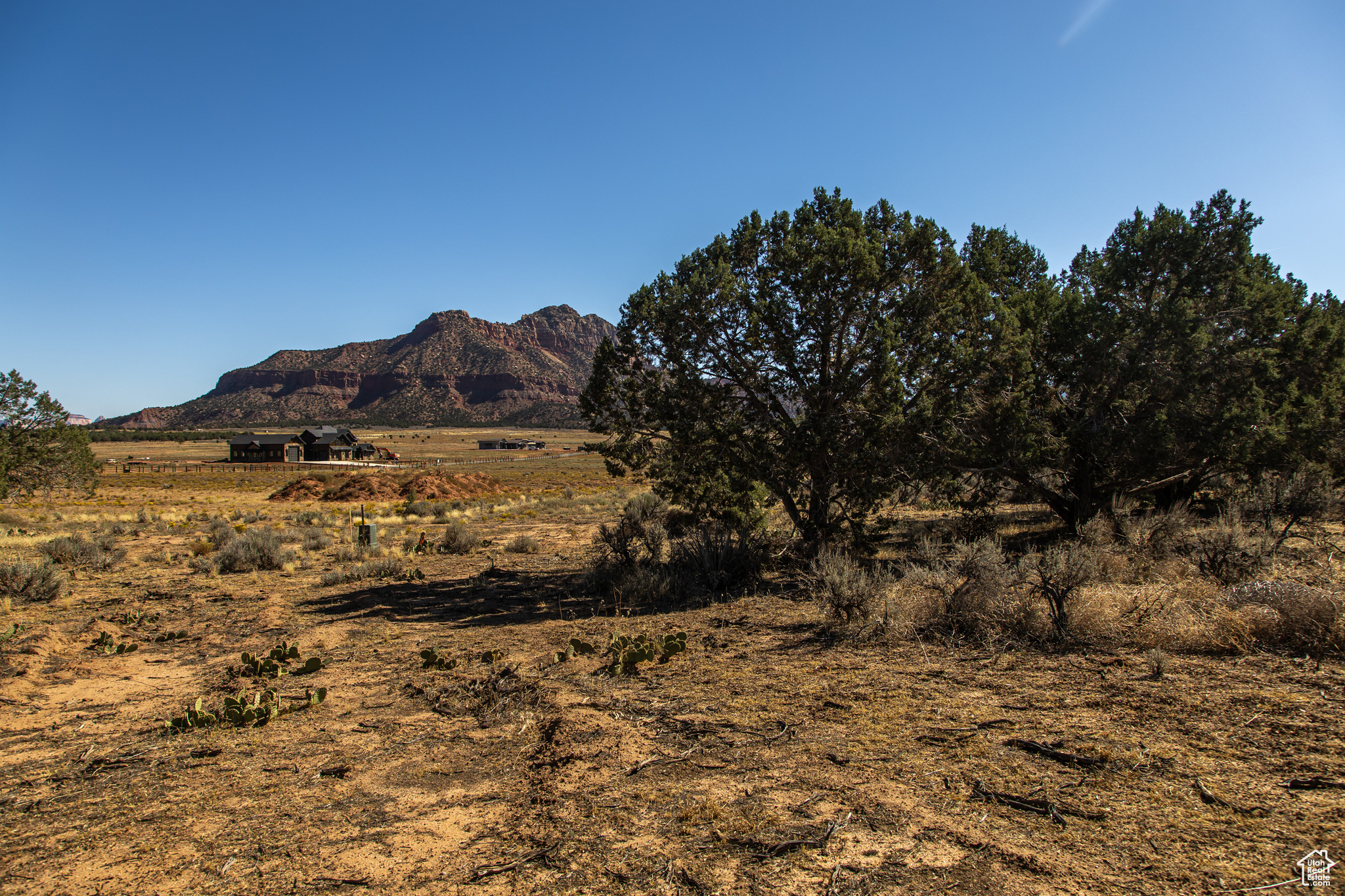 755 W Daybreak Mesa Dr #15, Apple Valley, Utah image 9
