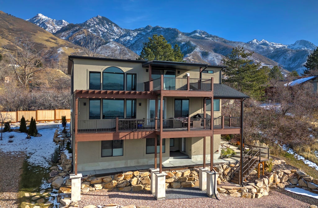 Photo of 8564 S LITTLE WILLOW CIR, Cottonwood Heights, UT 84121 (MLS # 2166394)