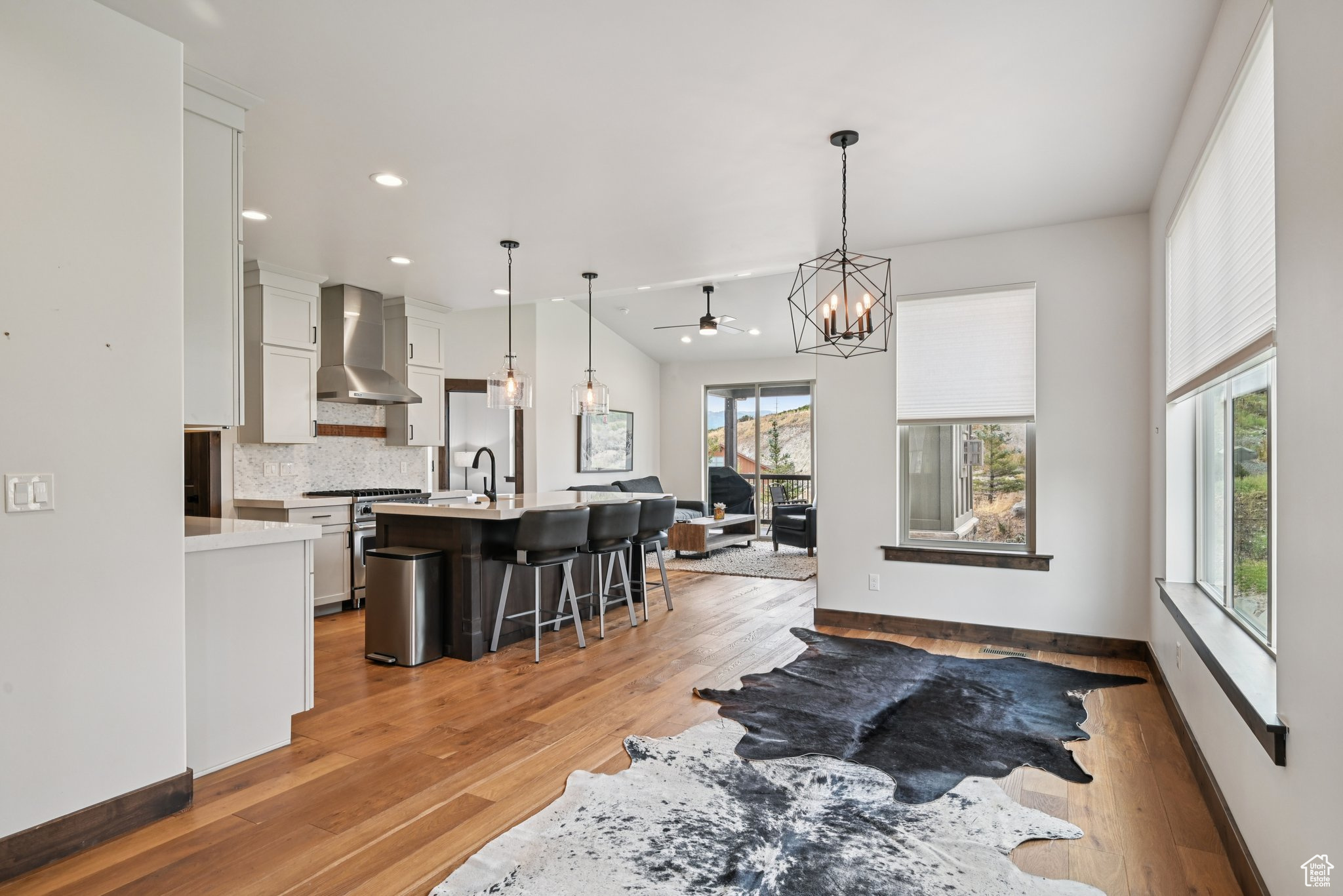 BLACK ROCK RIDGE - Residential