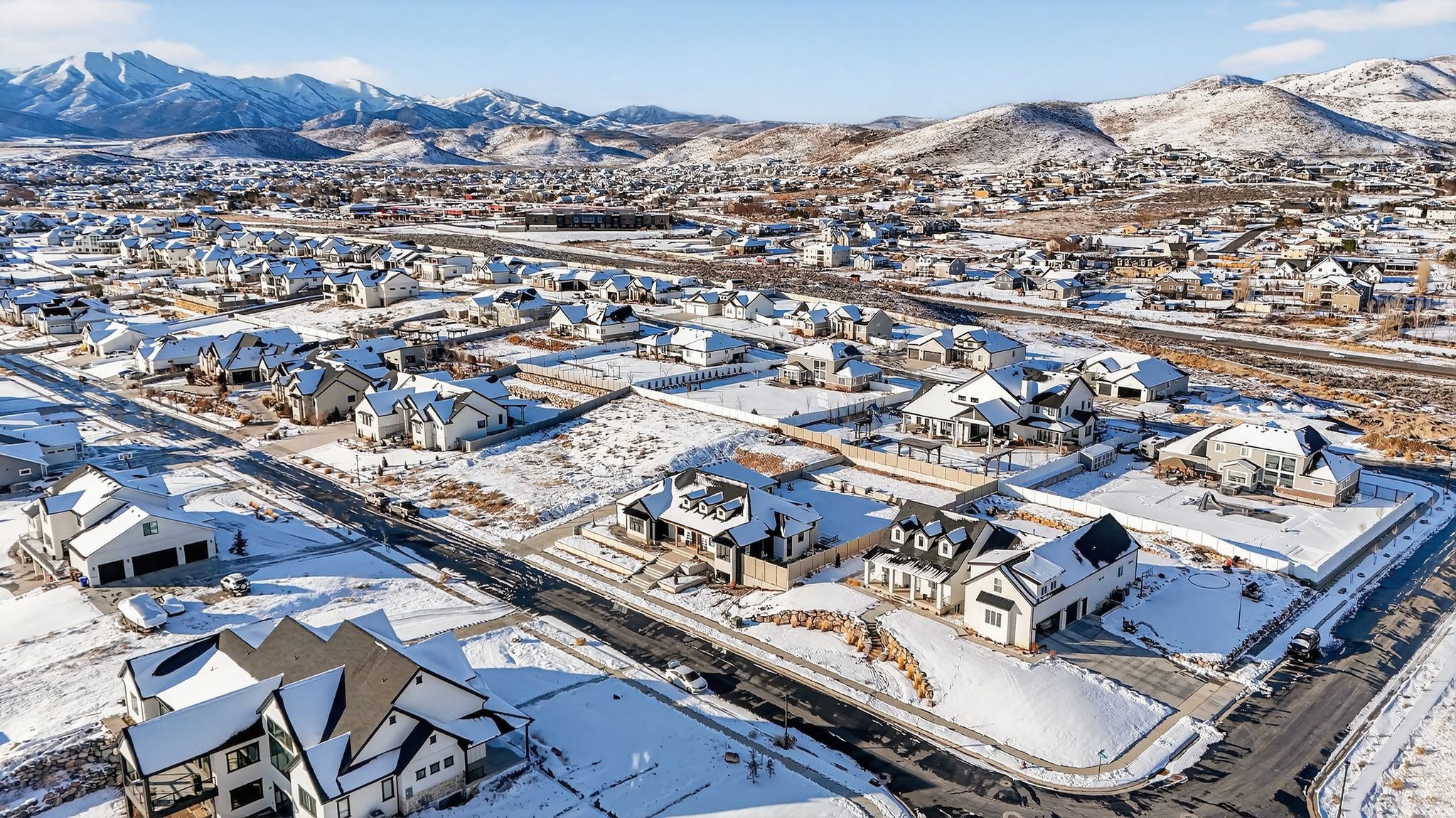 LAKE VIEW ESTATE - Residential