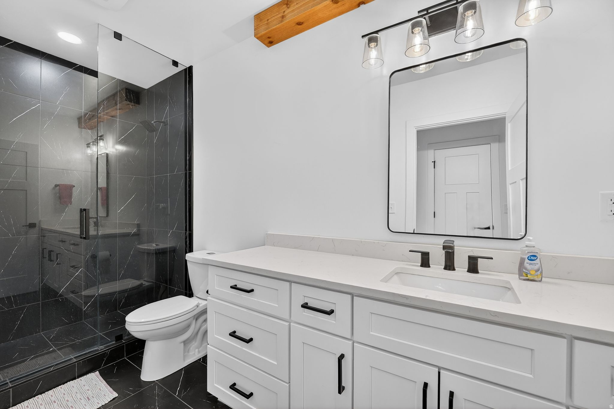 LAKE VIEW ESTATE - Residential